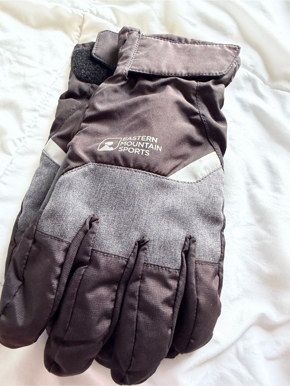 Eastern Mountain Sports Gray Insulated Winter Gloves